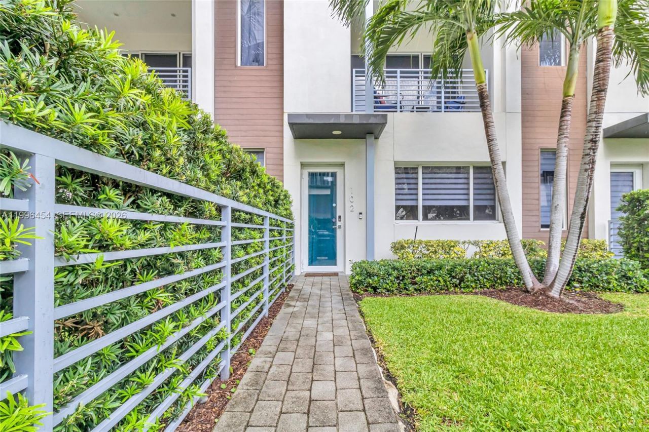 1045 NE 18th Ave, Unit 102, Fort Lauderdale, FL 33304 Photo