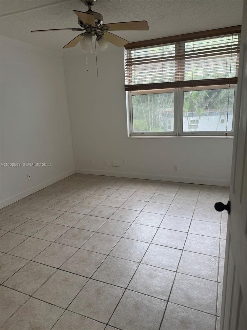 9410 Live Oak Pl , Unit 205, Davie, FL 33324 Photo