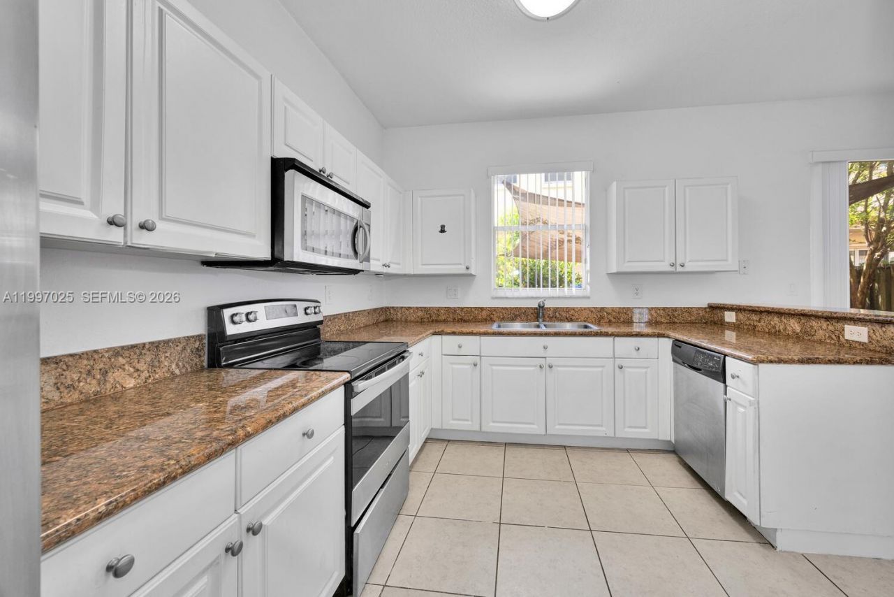 12864 SW 133rd Ter , Unit -, Miami, FL 33186 Photo