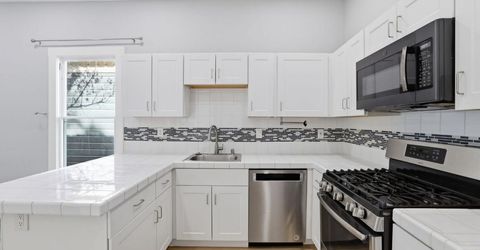 419 T St, Sacramento, CA 95811 Photo