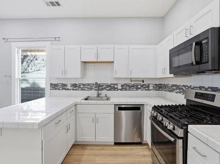 419 T St, Sacramento, CA 95811 Photo