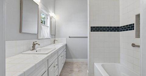 419 T St, Sacramento, CA 95811 Photo