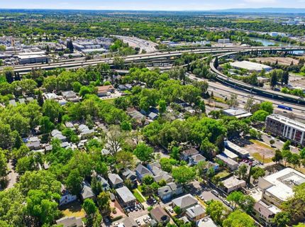 419 T St, Sacramento, CA 95811 Photo
