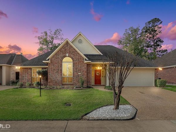 10444 Plum Creek Drive , Shreveport, LA 71106