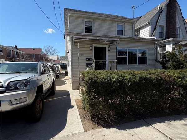 2222 Lee Street , Whitestone, NY 11357