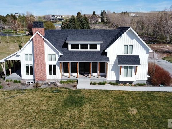 2155 S Foothill Road, AMMON, ID 83401