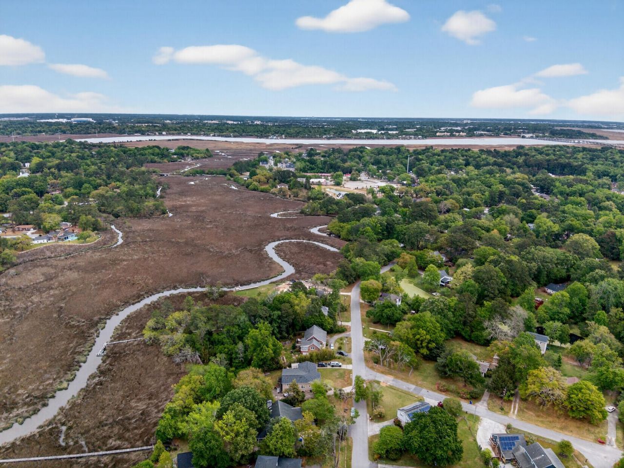 2042 Marshland Drive Photo 11