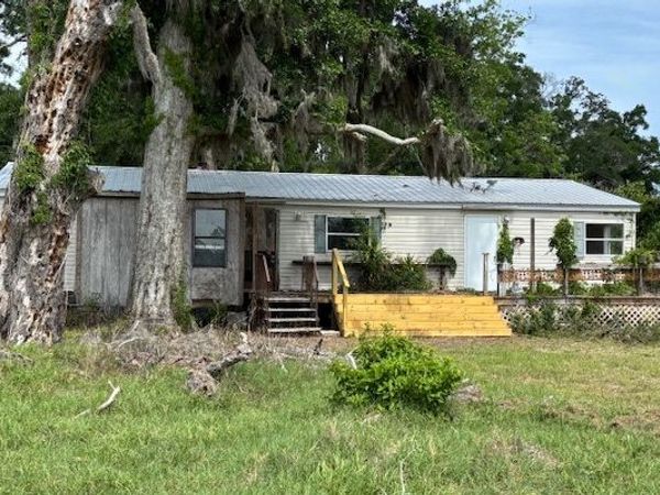 5393 140TH STREET, Wellborn, FL 32094