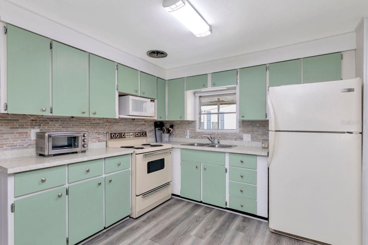 9900 Ulmerton Road, Unit 226, Largo, FL 33771 Photo