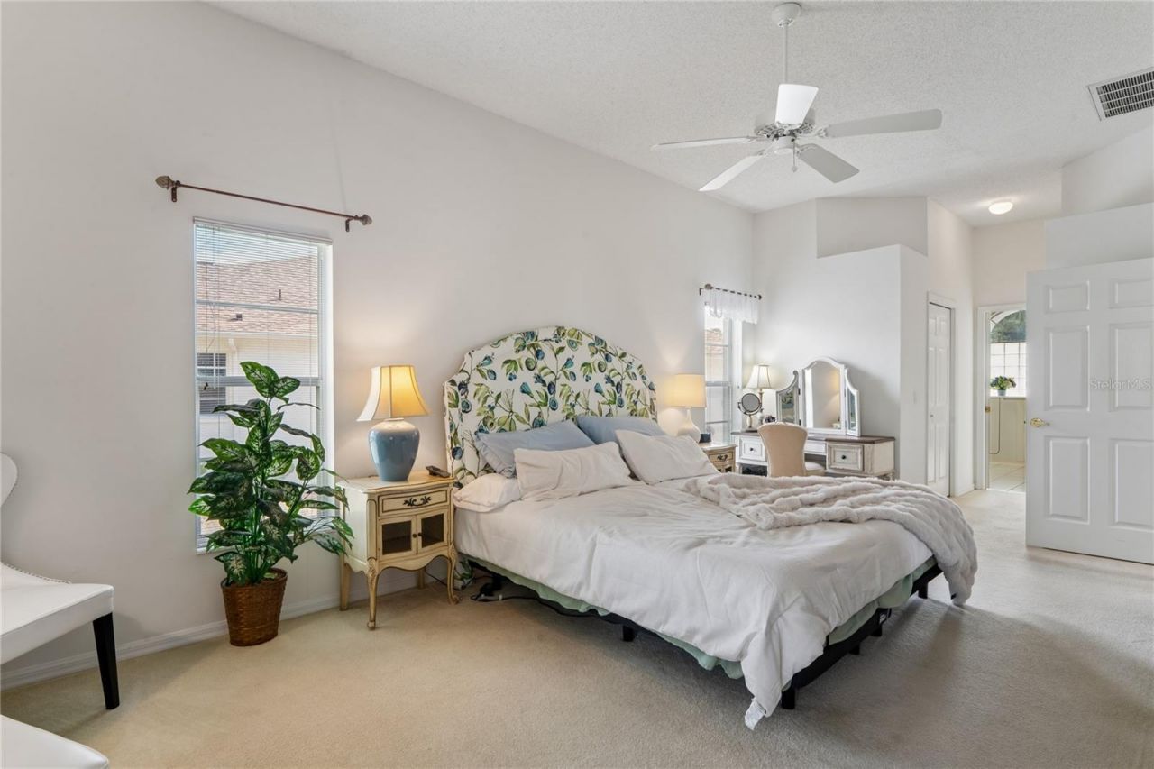 2047 Overbrook Lane , Spring Hill, FL 34606 Photo