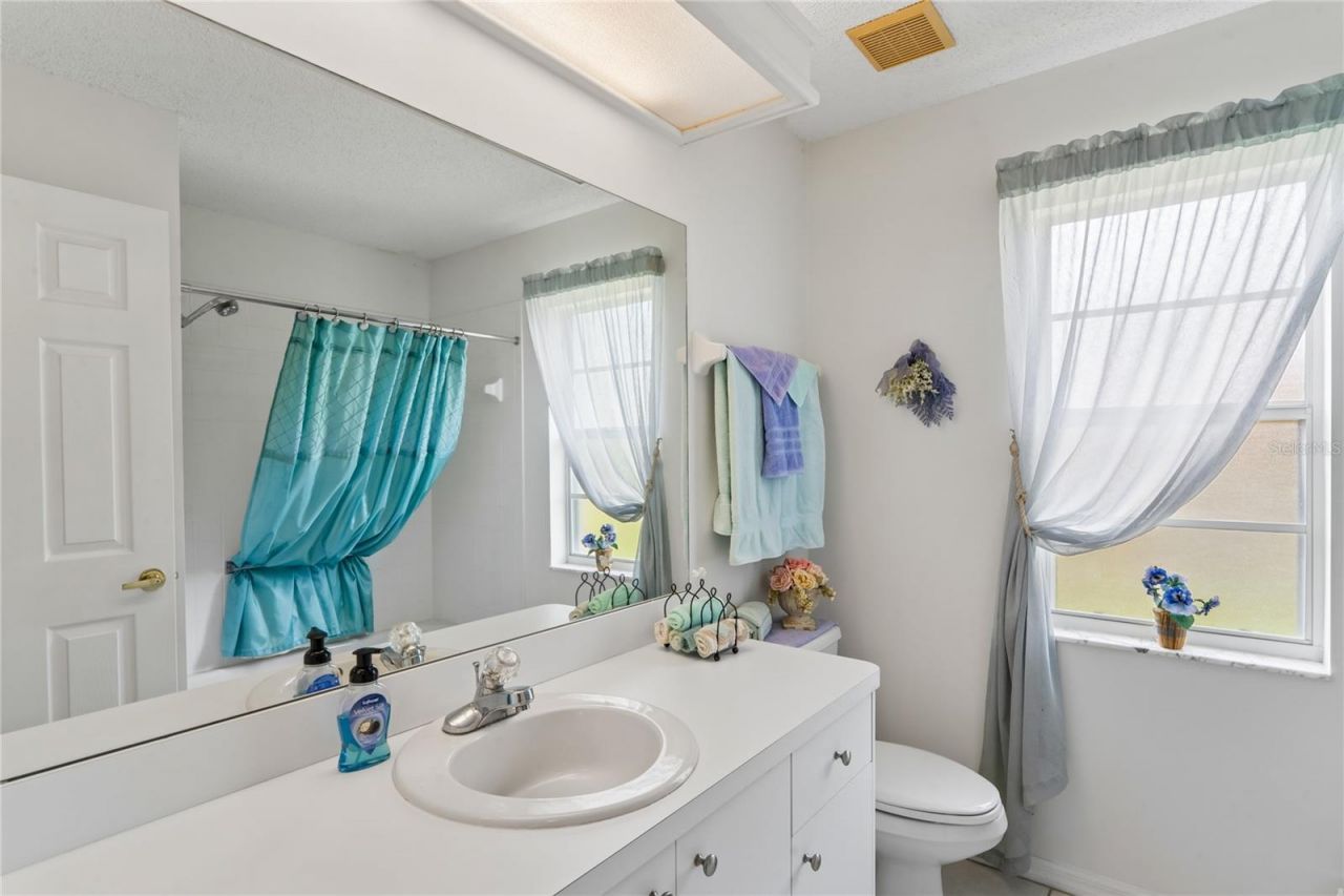 2047 Overbrook Lane , Spring Hill, FL 34606 Photo