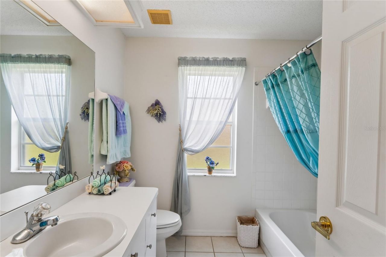 2047 Overbrook Lane , Spring Hill, FL 34606 Photo