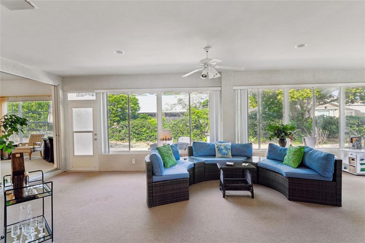 2047 Overbrook Lane , Spring Hill, FL 34606 Photo