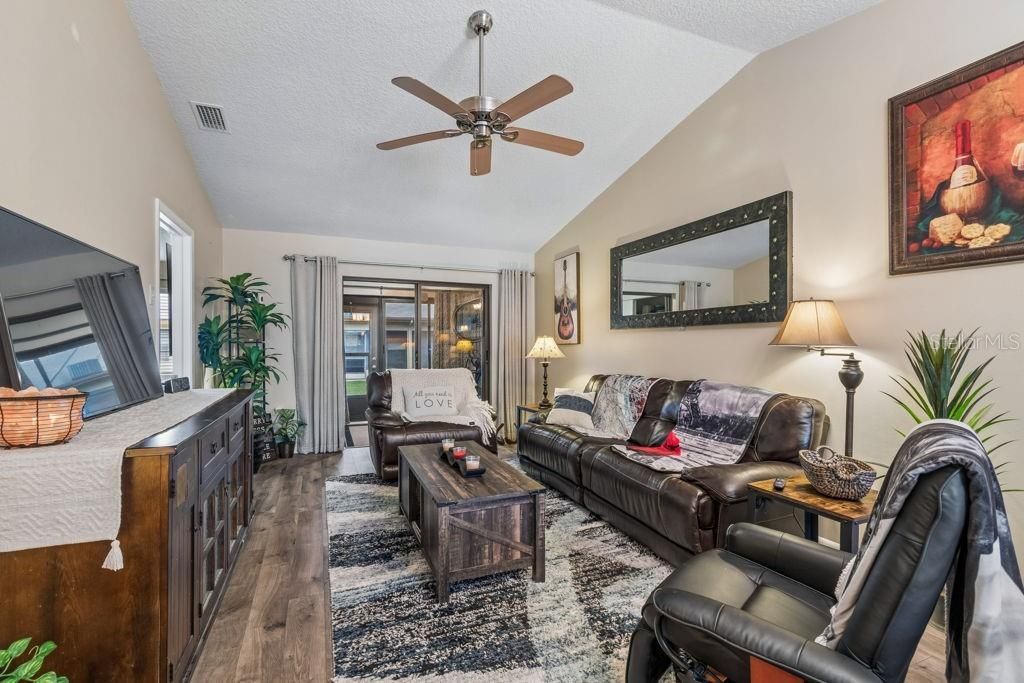 4753 Sunny Loop, Holiday, FL 34690 Photo
