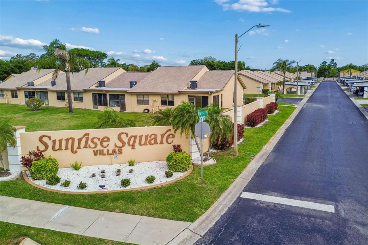 4753 Sunny Loop, Holiday, FL 34690 Photo