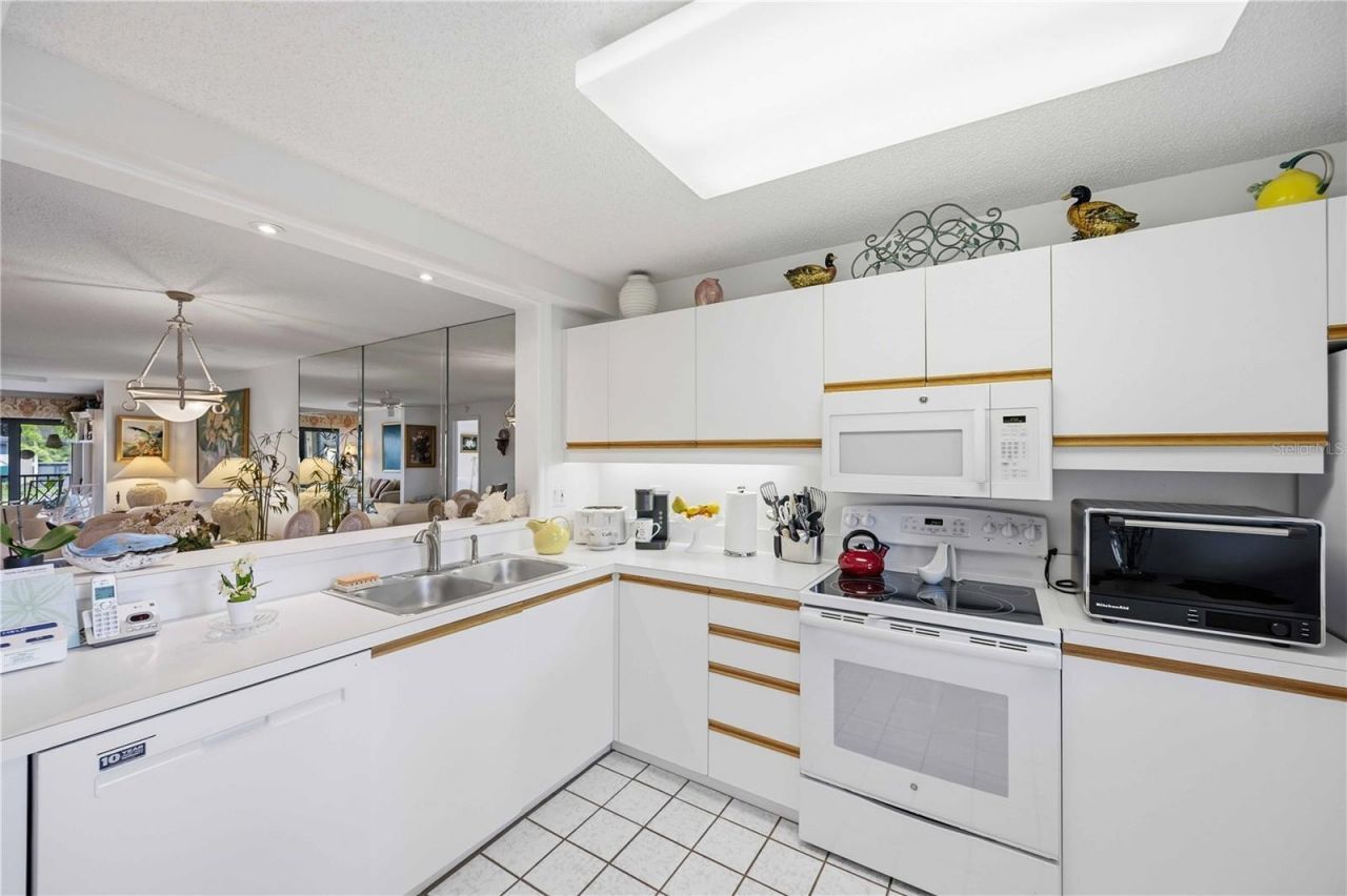 5627 Ashton Way, Unit 5627, Sarasota, FL 34231 Photo