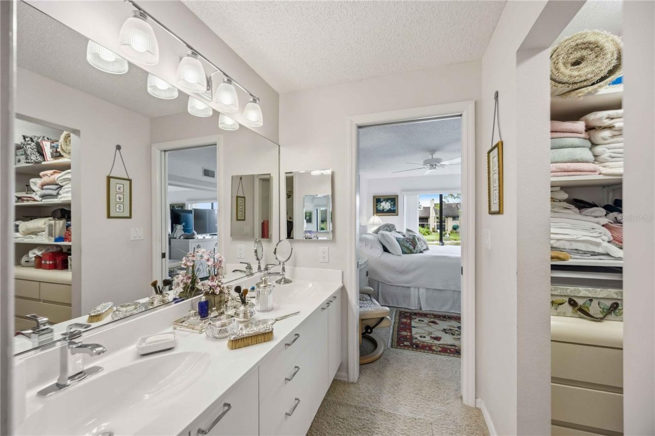 5627 Ashton Way, Unit 5627, Sarasota, FL 34231 Photo