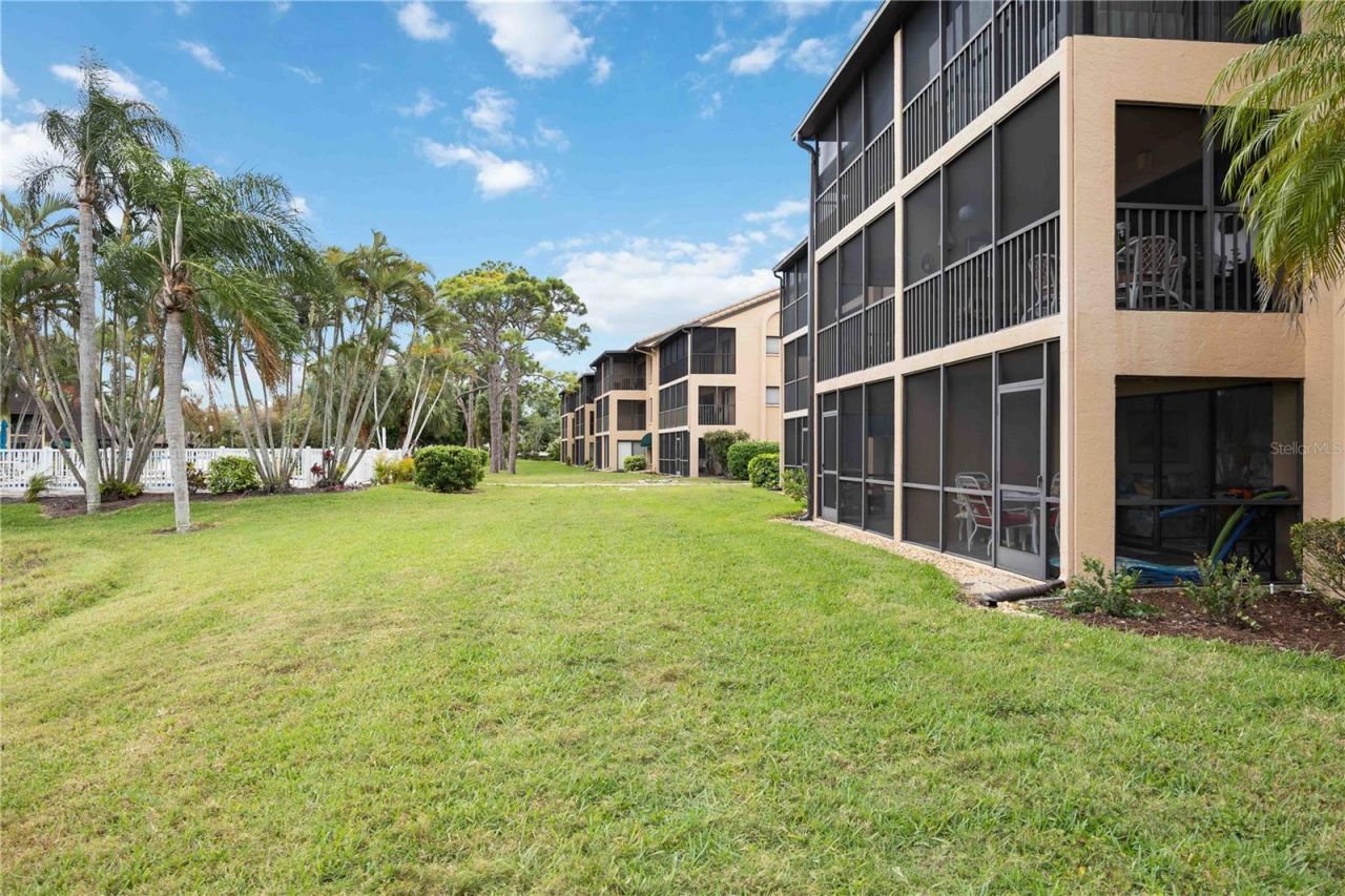 5627 Ashton Way, Unit 5627, Sarasota, FL 34231 Photo