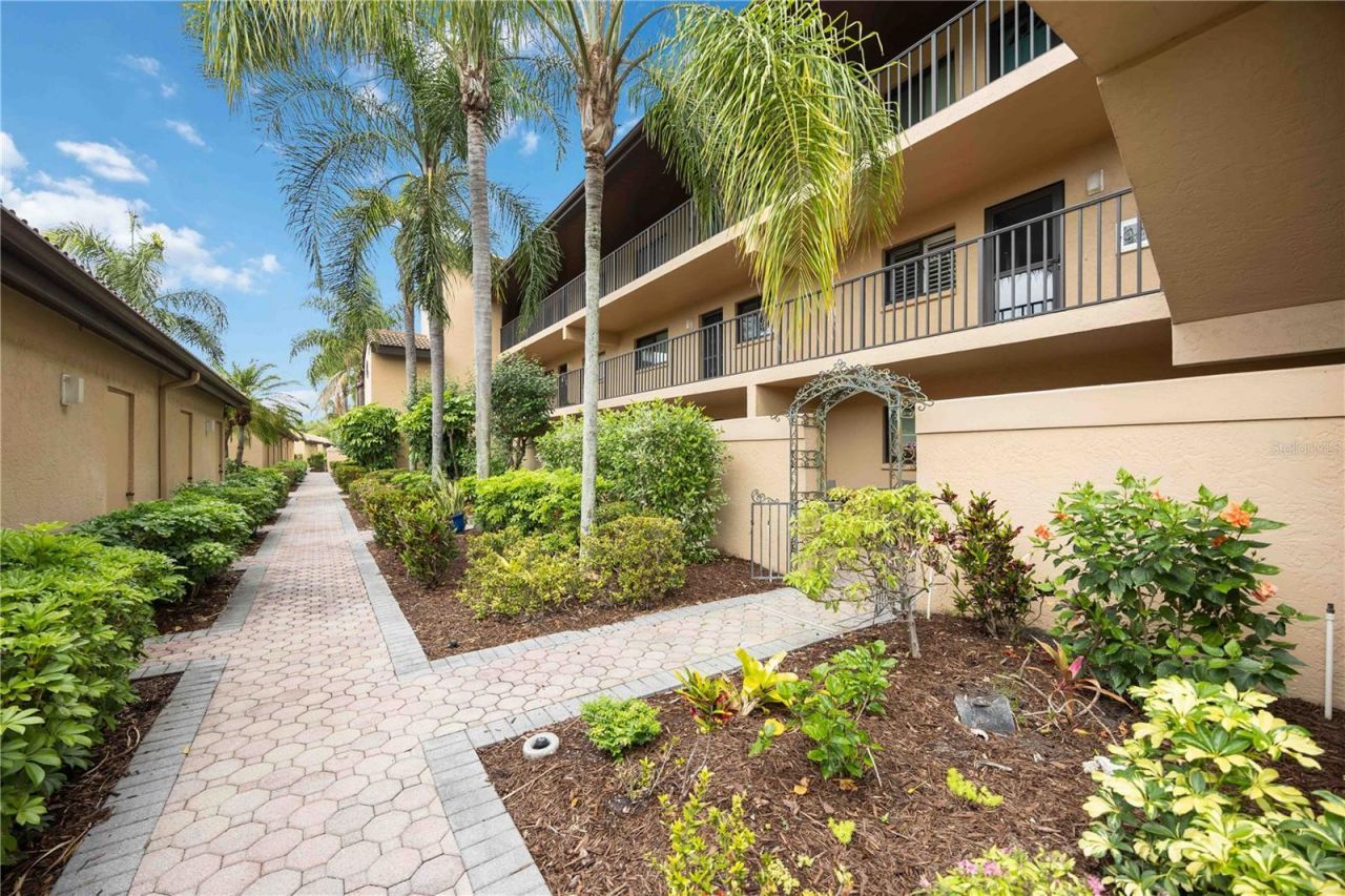 5627 Ashton Way, Unit 5627, Sarasota, FL 34231 Photo