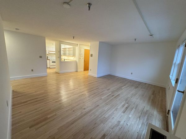 53 Lyme Road, Unit 27, Hanover, NH 03755