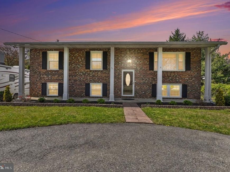 804 White Avenue, Linthicum Heights, MD 21090 Main Photo