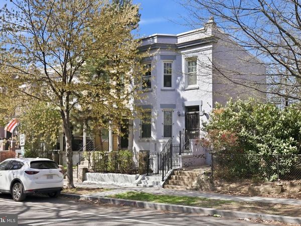 1020 10TH STREET NE, WASHINGTON, DC 20002