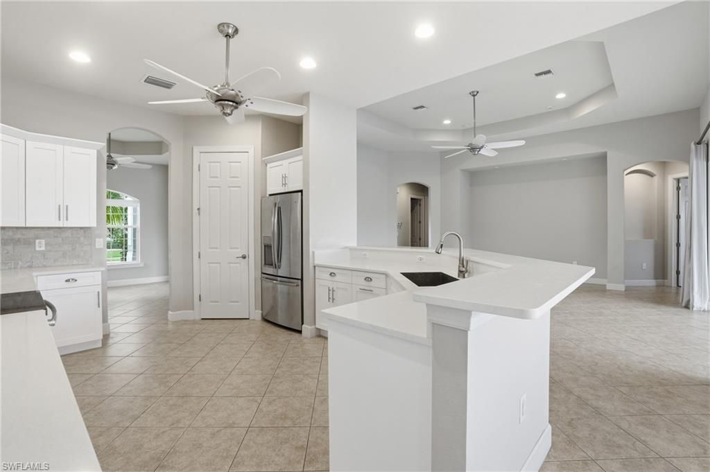 5672 Whispering Willow Way , Fort Myers, FL 33908 Photo