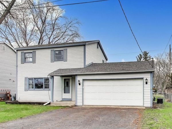 2904 Gregg Drive , McHenry, IL 60050