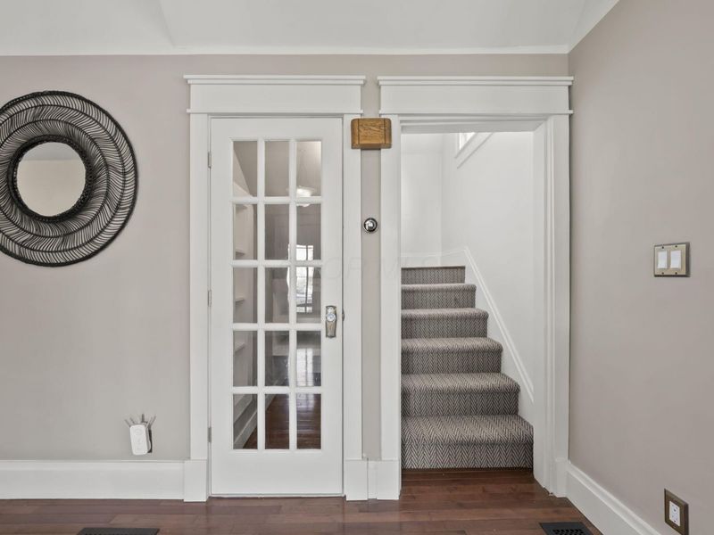 199 E Blake Avenue, Columbus, OH 43202 Photo 12