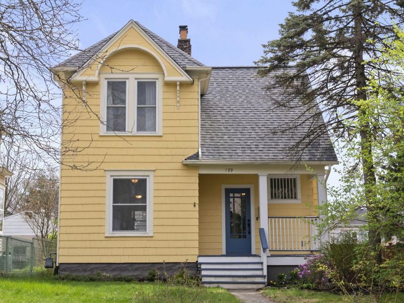 199 E Blake Avenue, Columbus, OH 43202 Photo 2