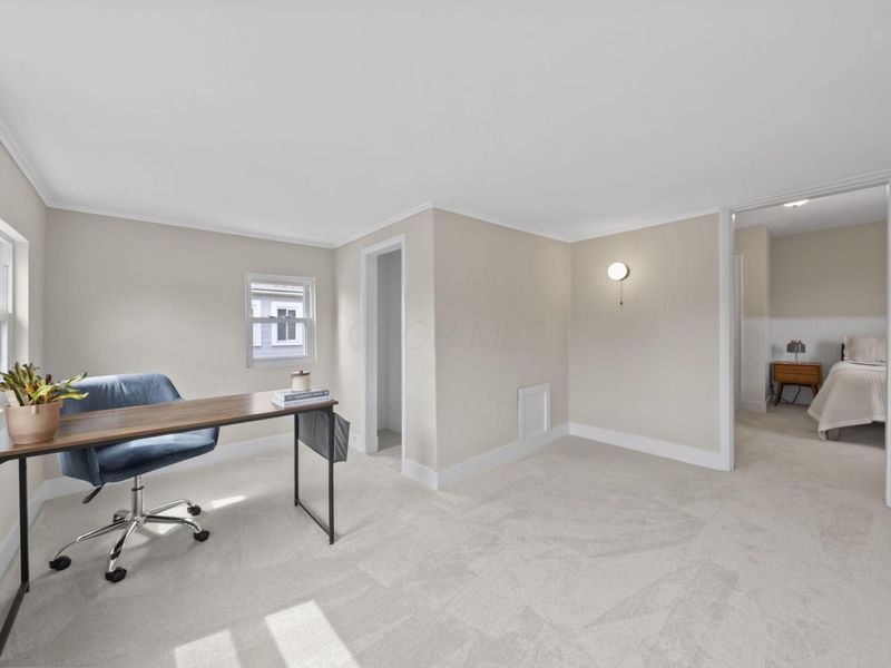 199 E Blake Avenue, Columbus, OH 43202 Photo 22