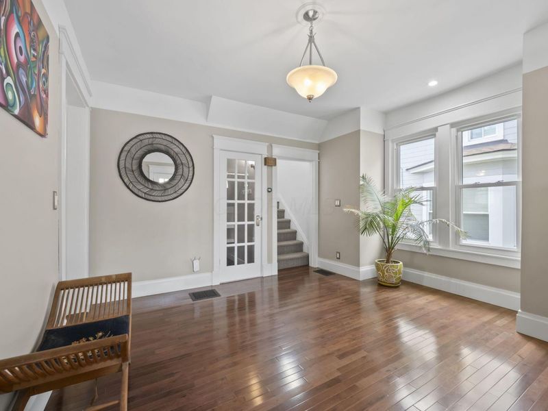 199 E Blake Avenue, Columbus, OH 43202 Photo 4