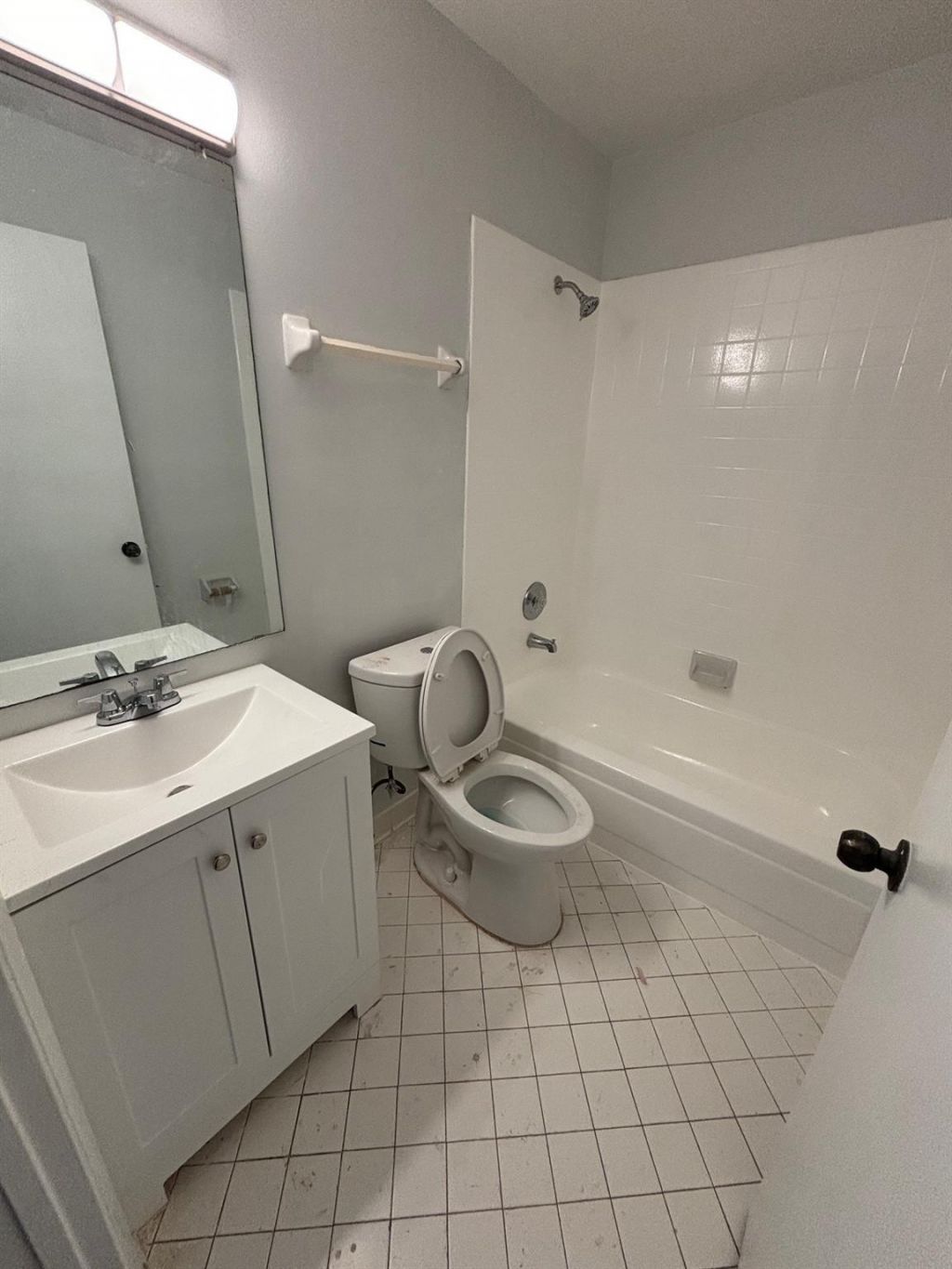 3417 NW 44, Unit 206, Oakland Park, FL 33309 Photo