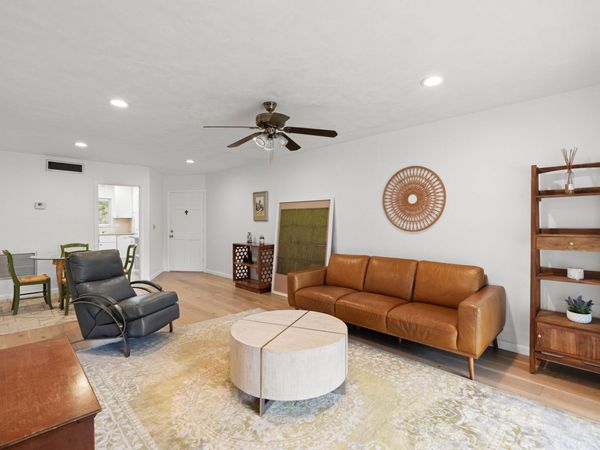 8 Garden Street, Unit 206r, Tequesta, FL 33469