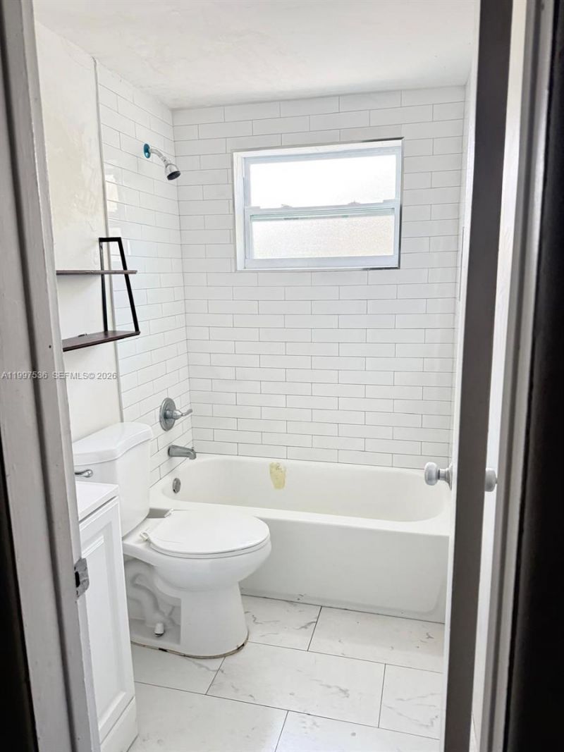 655 Meridian Ave , Unit 2, Miami Beach, FL 33139 Photo