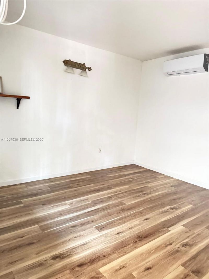 655 Meridian Ave , Unit 2, Miami Beach, FL 33139 Photo