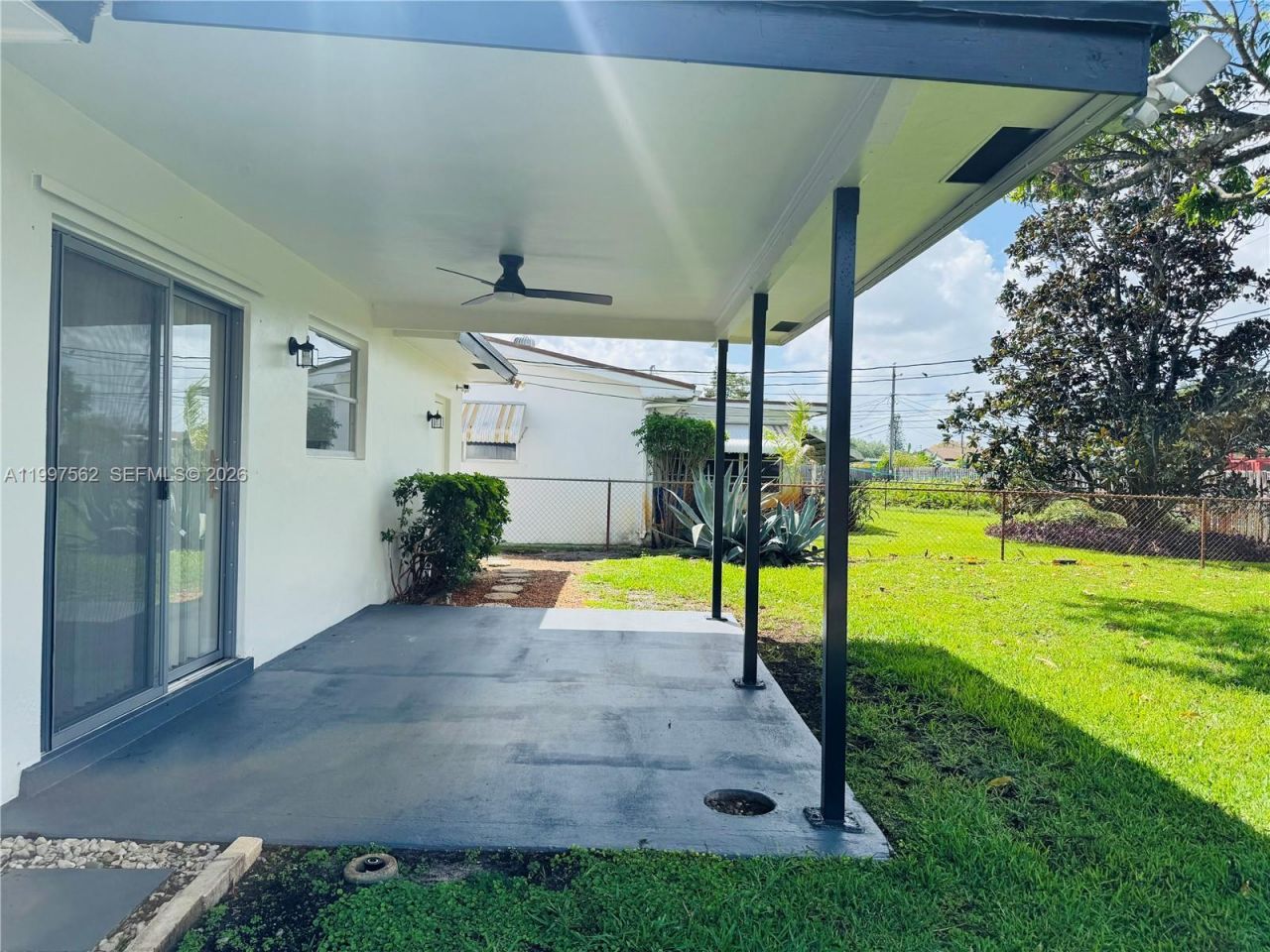 8791 NW 12th St , Pembroke Pines, FL 33024 Photo