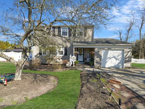 9 Southern Boulevard, East Patchogue, NY 11772