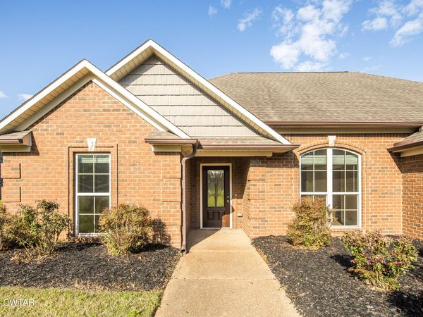 118 Union Fort Drive , Jackson, TN 38305