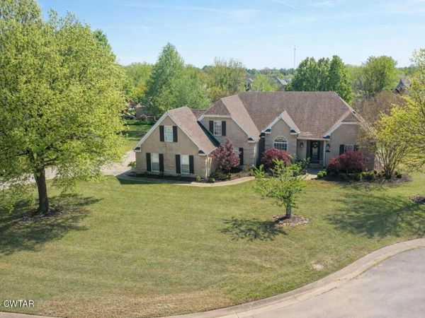 2129 Saint Andrews Cove , Dyersburg, TN 38024