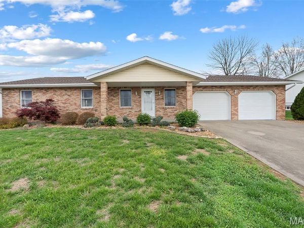 1012 Elliot Court , Perryville, MO 63775