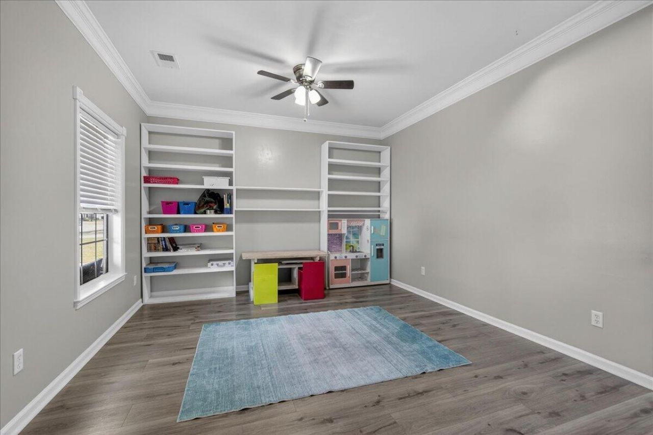 106 Back Tee Circle Photo 14