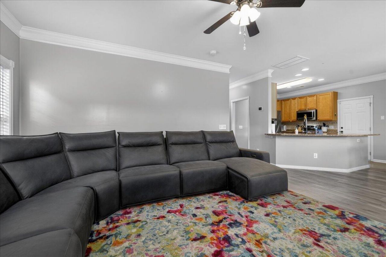 106 Back Tee Circle Photo 18