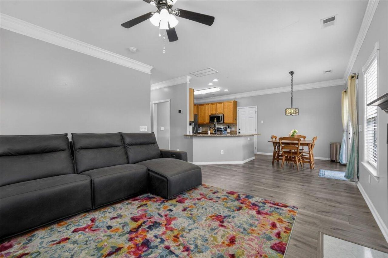 106 Back Tee Circle Photo 19