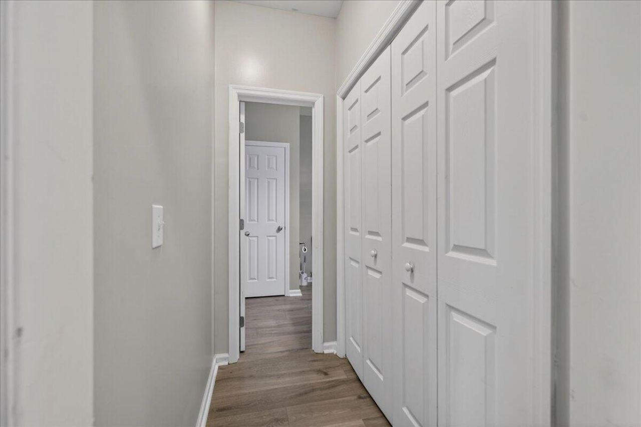 106 Back Tee Circle Photo 26