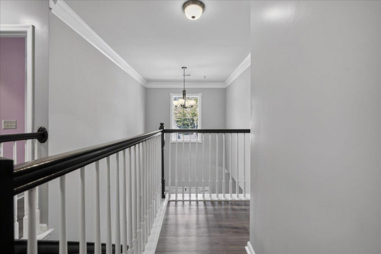 106 Back Tee Circle Photo 37