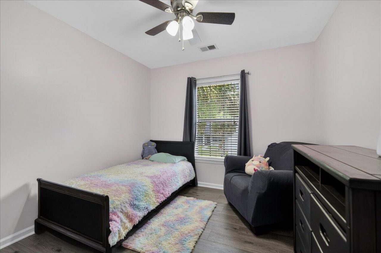 106 Back Tee Circle Photo 38