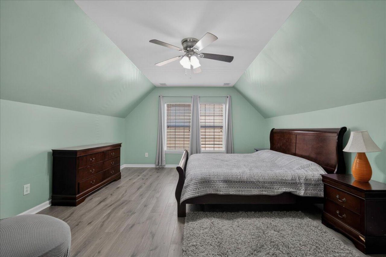 106 Back Tee Circle Photo 43