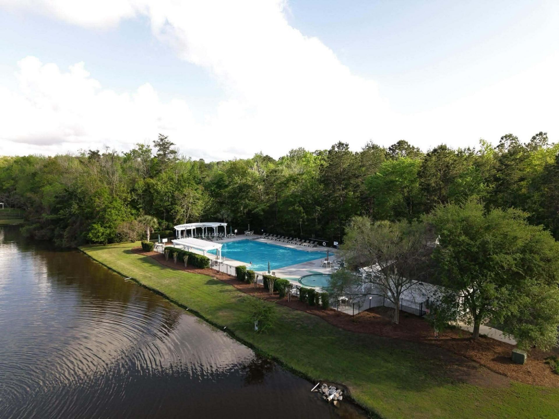 106 Back Tee Circle Photo 60