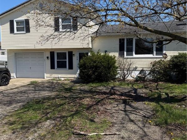 214 Stewart Avenue NW, Massillon, OH 44646